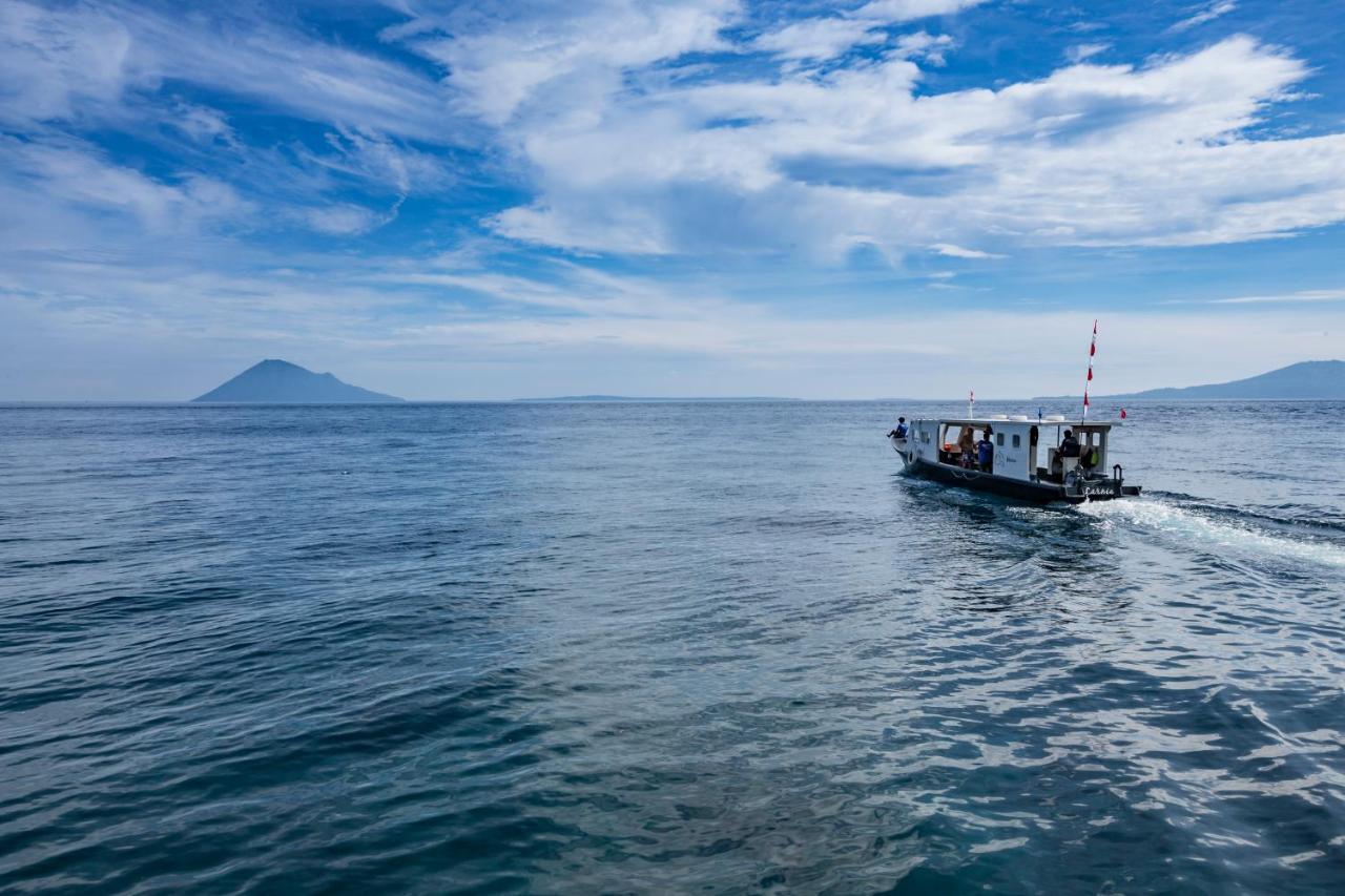 Murex Dive Resort Manado Exterior foto