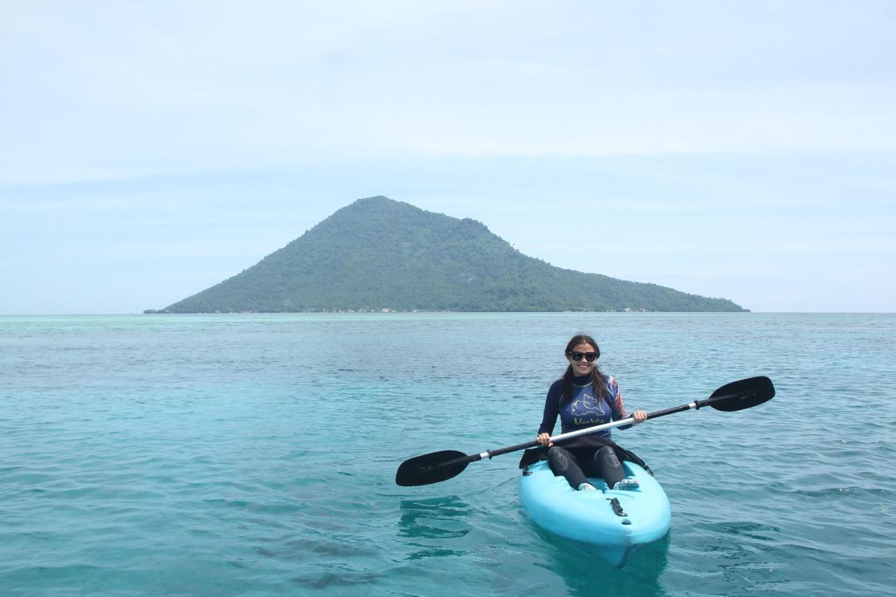 Murex Dive Resort Manado Exterior foto